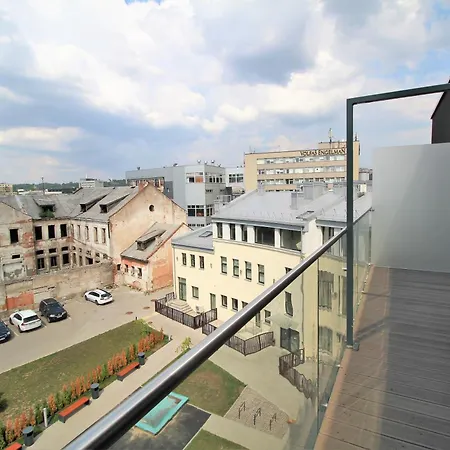 Lovely Flat With Great Location Apartman